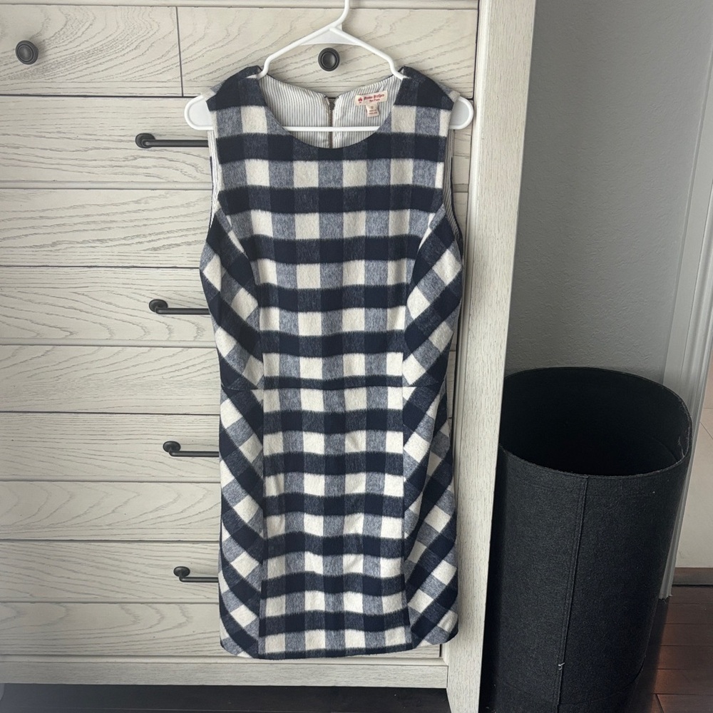 Brooks Brothers Striped Dress in Navy and White